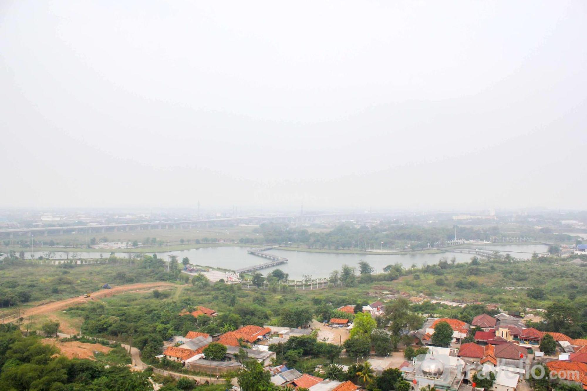 And Comfort 2br At Meikarta By Travelio Apartemen *