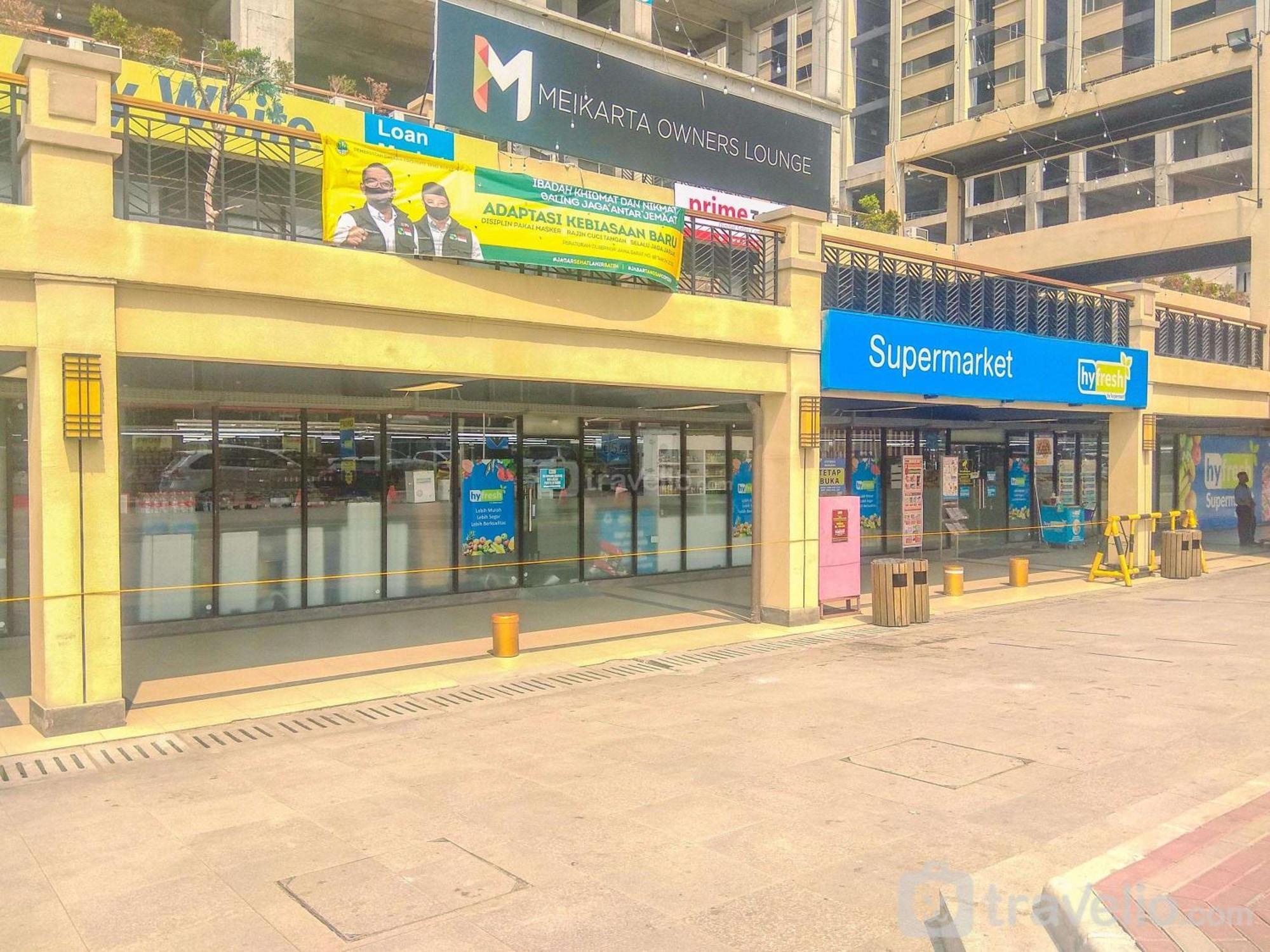 And Comfort 2br At Meikarta By Travelio Bekasi